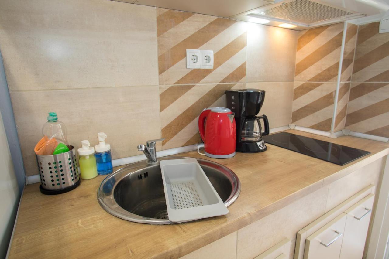 Central Studio Flat Солун Екстериор снимка