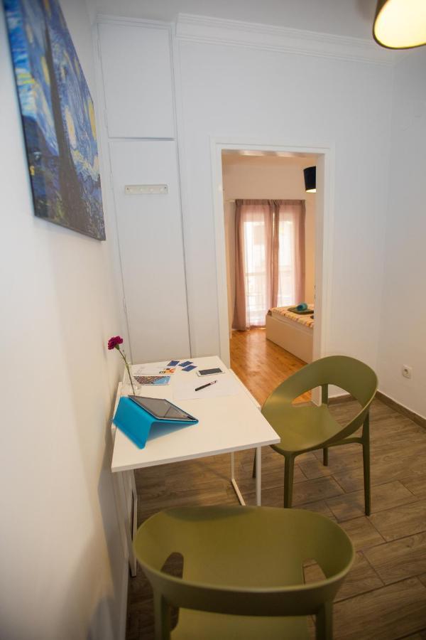 Central Studio Flat Солун Екстериор снимка