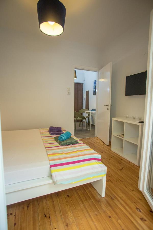Central Studio Flat Солун Екстериор снимка