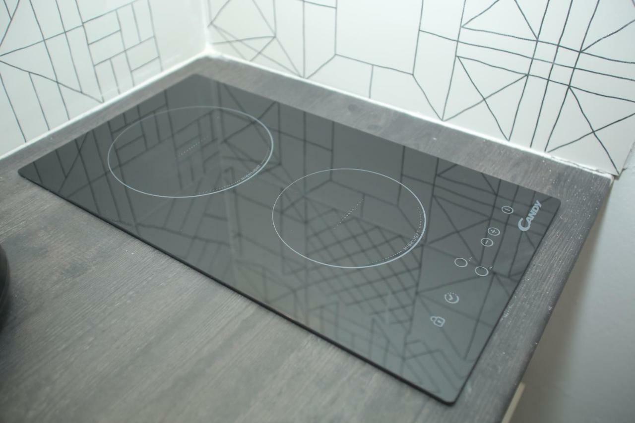 Central Studio Flat Солун Екстериор снимка
